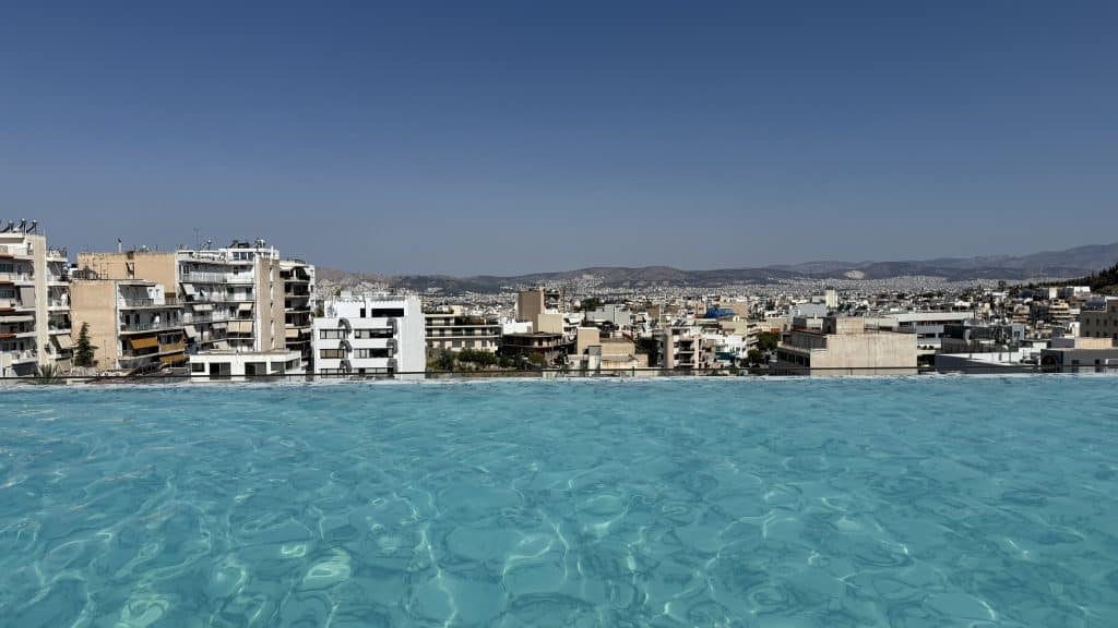 Grand Hyatt Athen Rooftop Pool 134 1