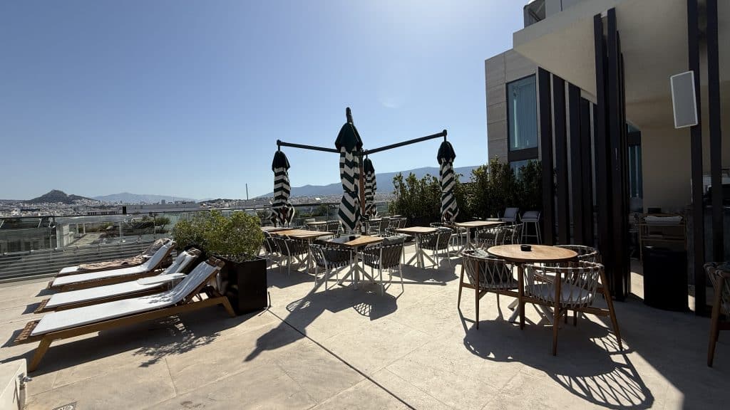 Grand Hyatt Athen Sonnenschirme 126 1