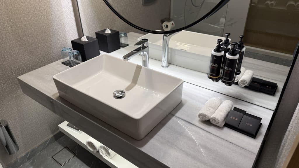 Grand Hyatt Athen Waschbecken 35 1