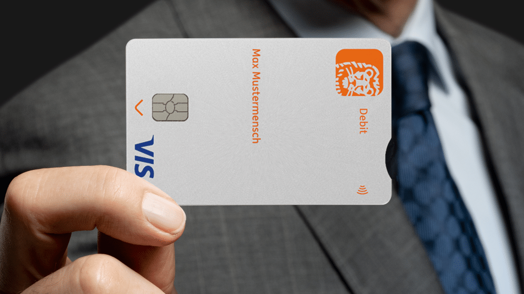 ING Visa Card in der Hand