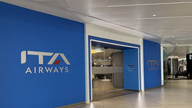 ITA Airways Piazza Di Spagna Lounge Rom Eingang 2 1