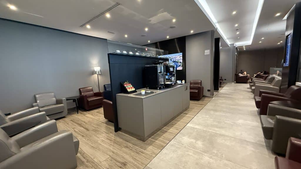 ITA Airways Piazza Di Spagna Lounge Rom Kaffeemaschine