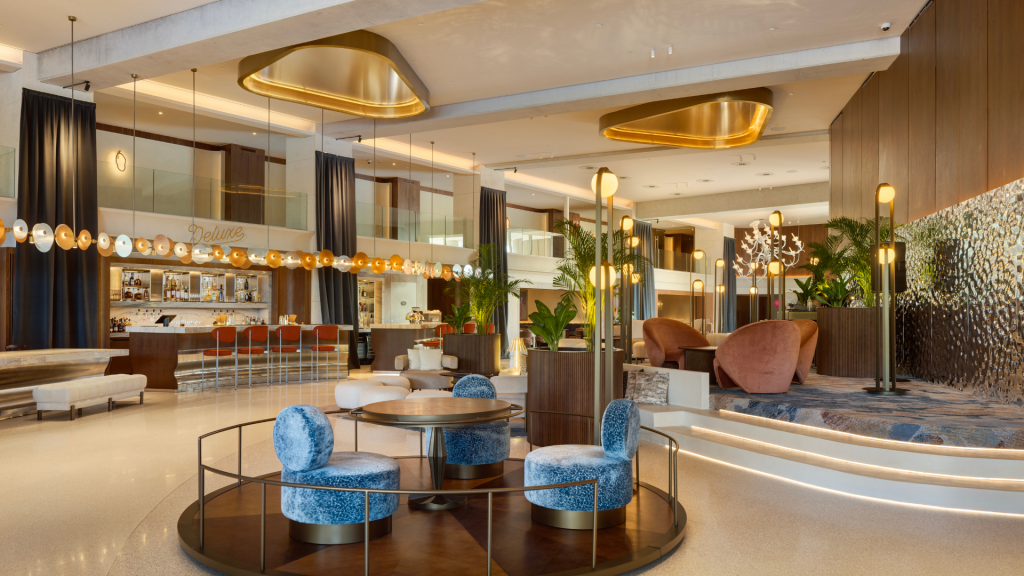 SLS Barcelona Deluxe Lounge