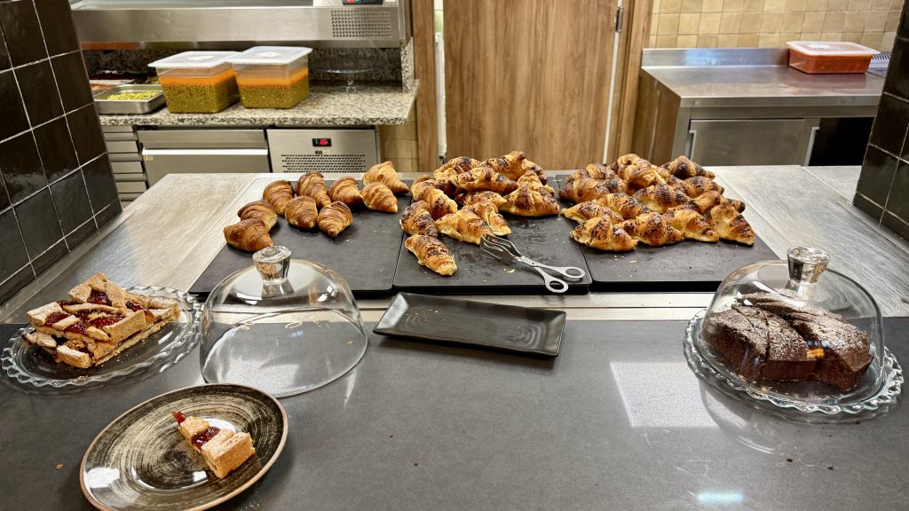 prima-vista-lounge-rom-gebaeck