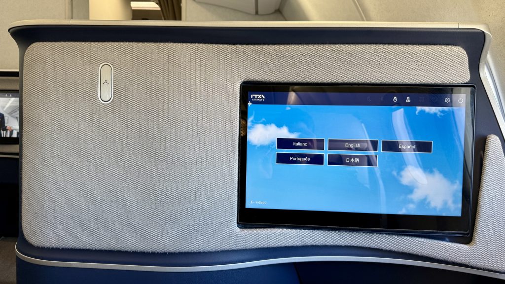 airbus-a330neo-entertainment-system