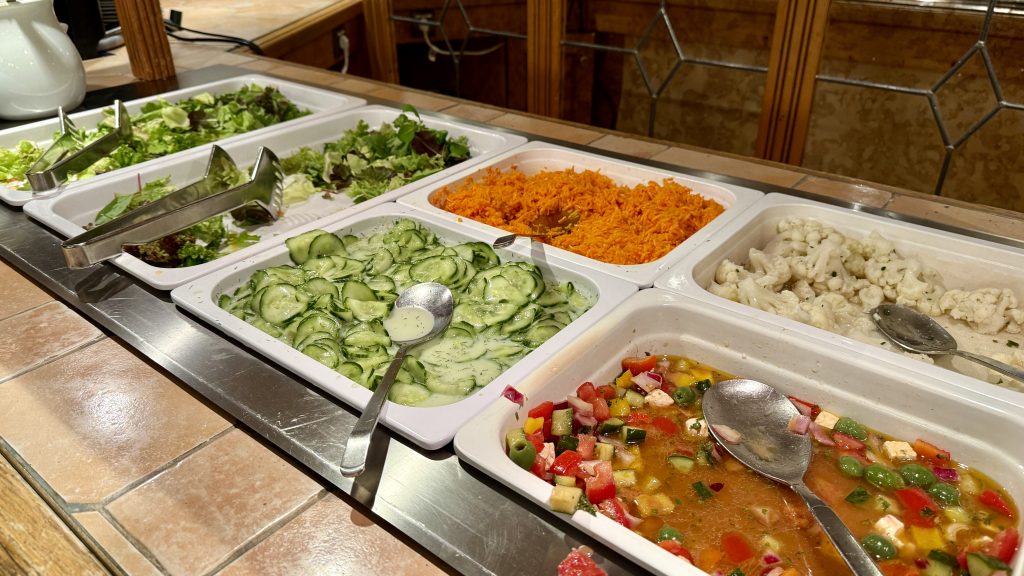 arabella-alpenhotel-salatbar