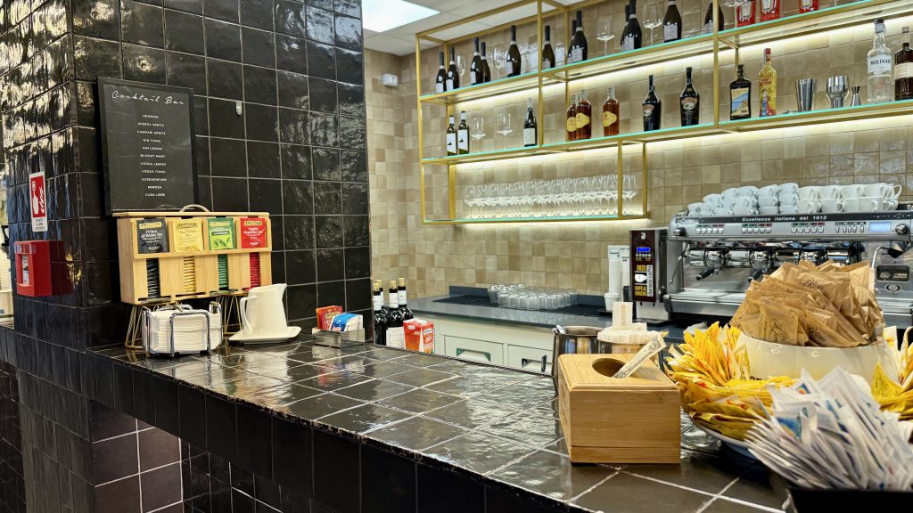 prima-vista-lounge-rom-kaffee