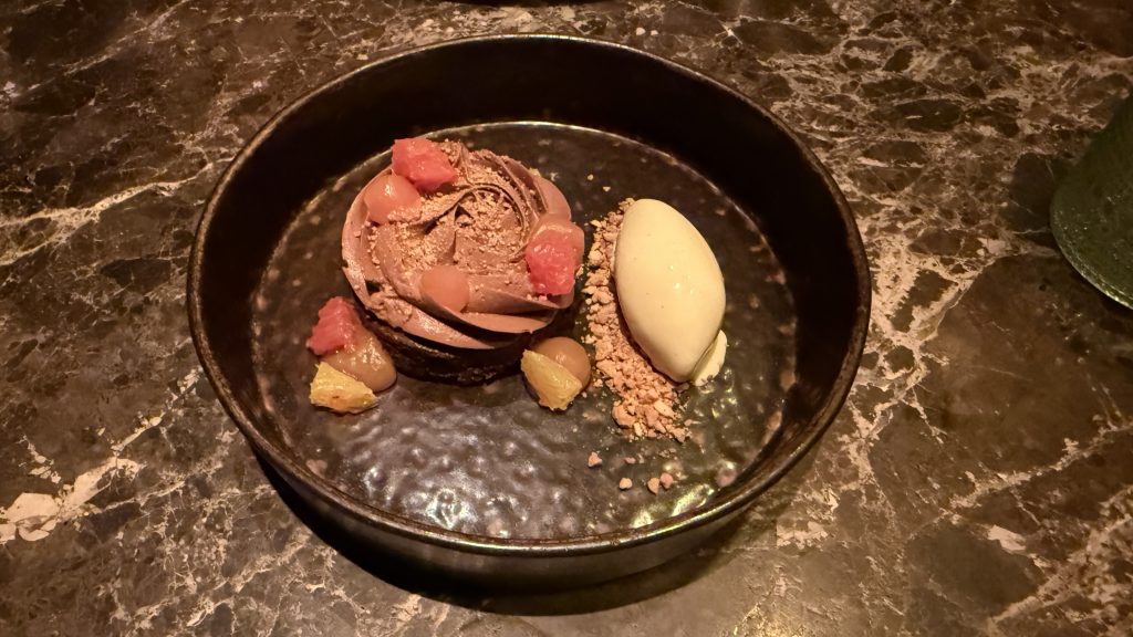 koenigshof-munich-abendessen-dessert