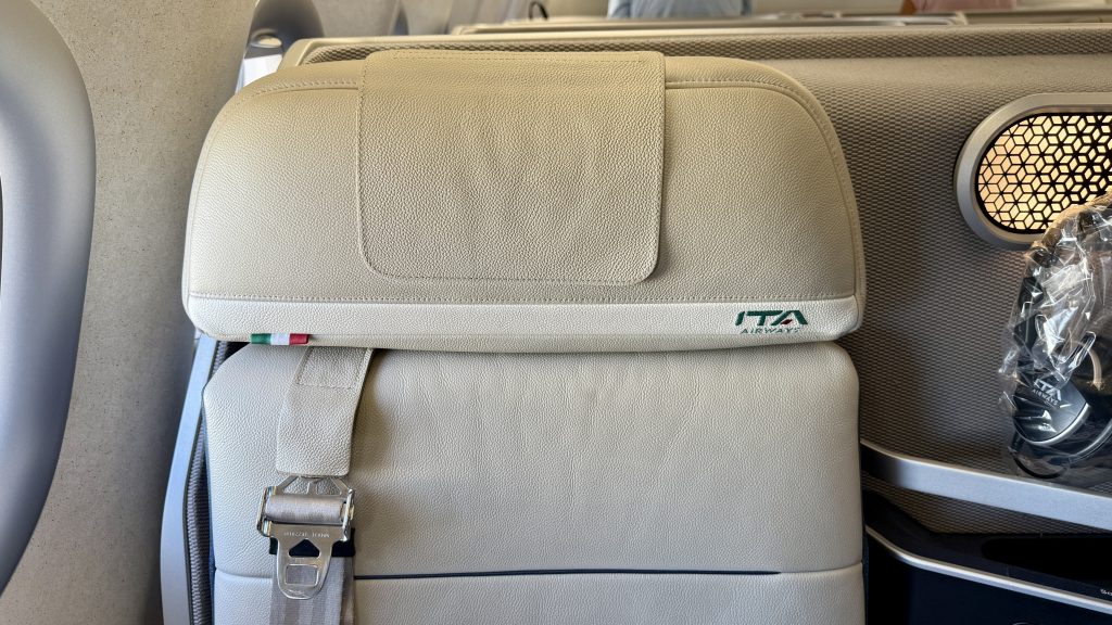 ita-airways-a330neo-business-sitz