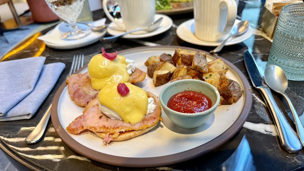 w-toronto-fruehstueck-eiergericht