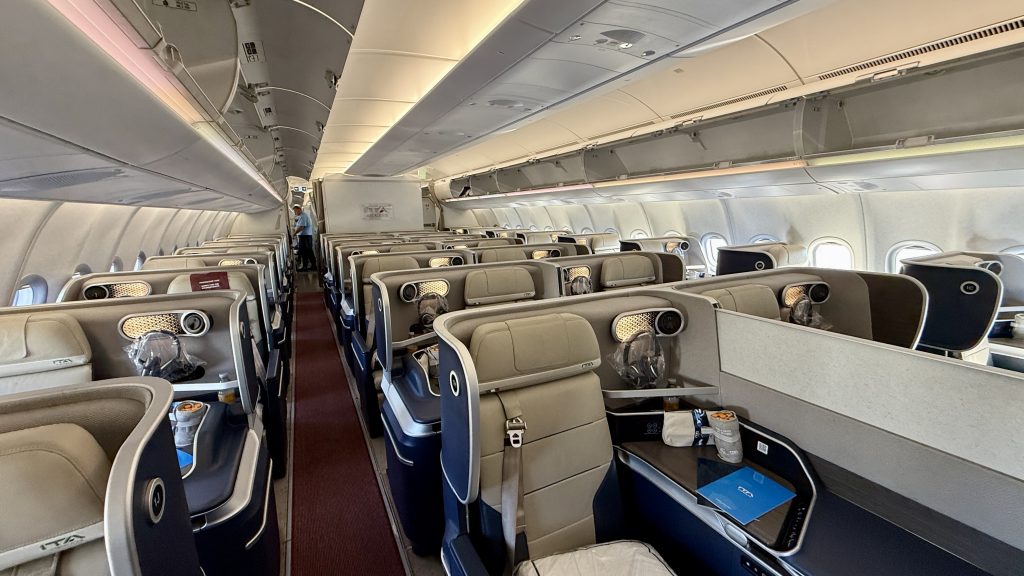 ita-airways-airbus-a330neo-business