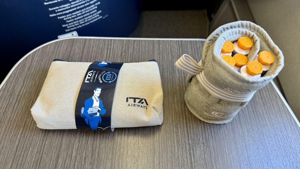 ita-airways-airbus-a330neo-geschenk-cremes