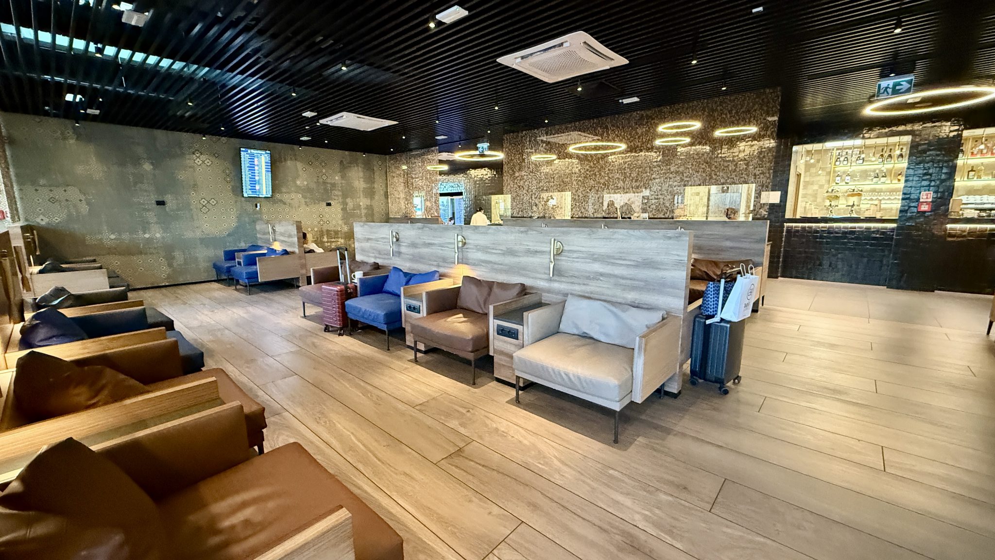 prima-vista-lounge-rom