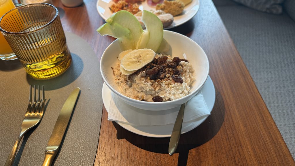 koenigshof-munich-bircher-muesli
