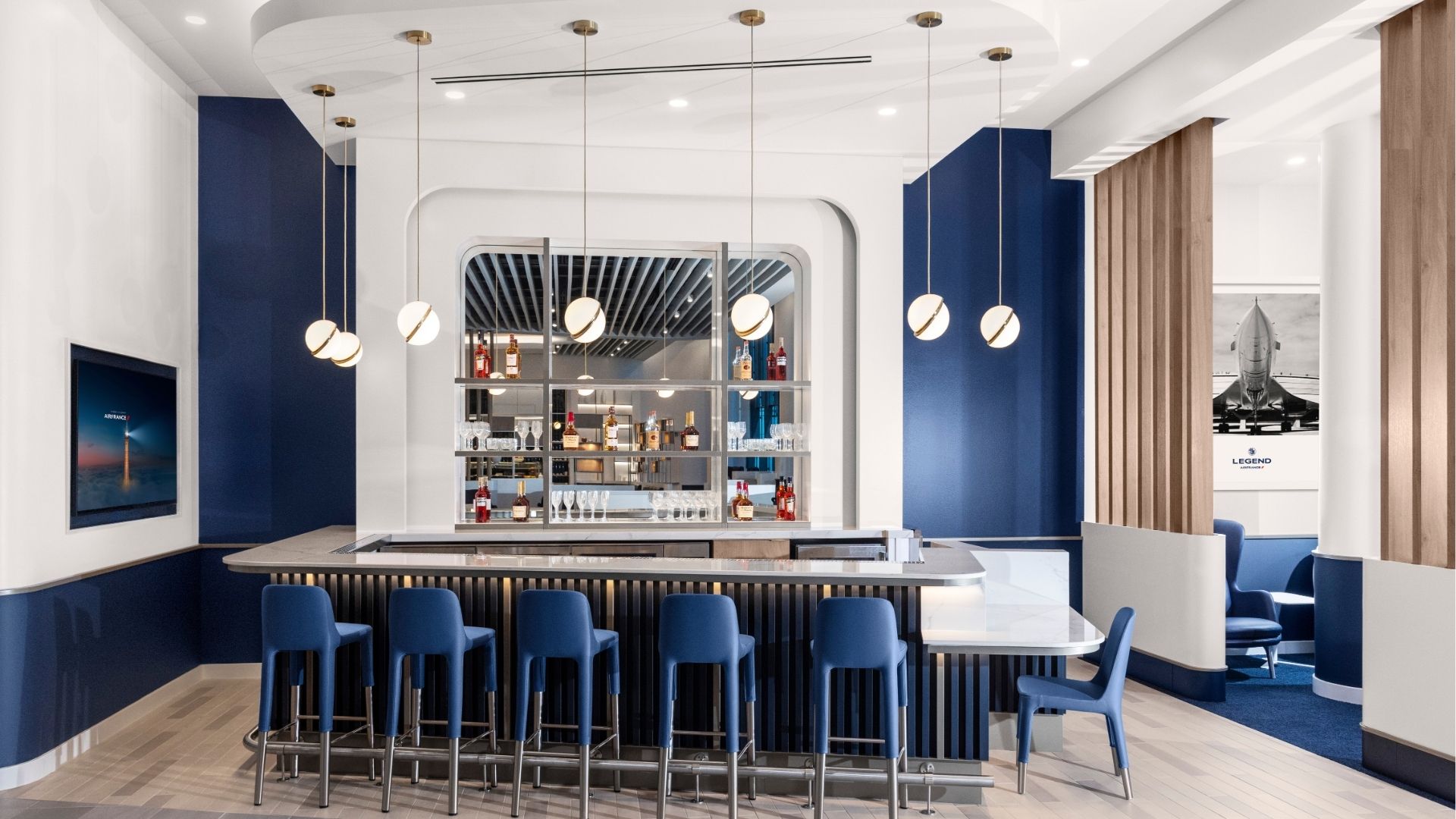 Air France Lounge Chicago Bar