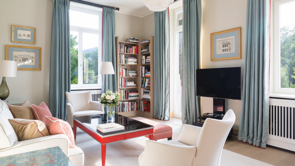 Brenners Park Hotel Baden Baden Hauptgebaeude Suite Wohnzimmer