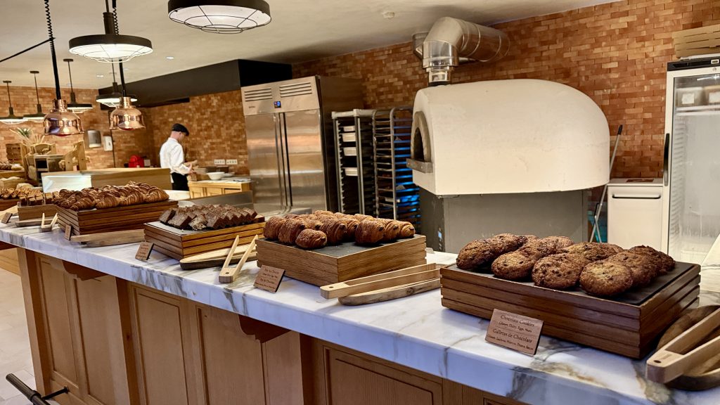 six-senses-ibiza-fruehstueck-gebaeck