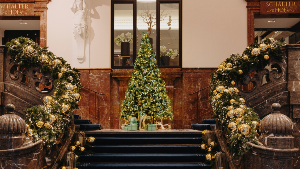 Rosewood Munich Festive Lobby