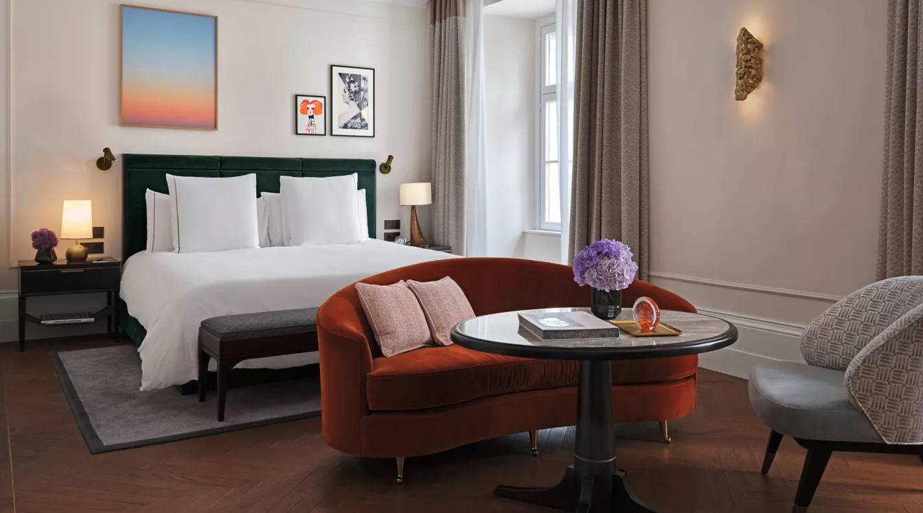 Rosewood Vienna