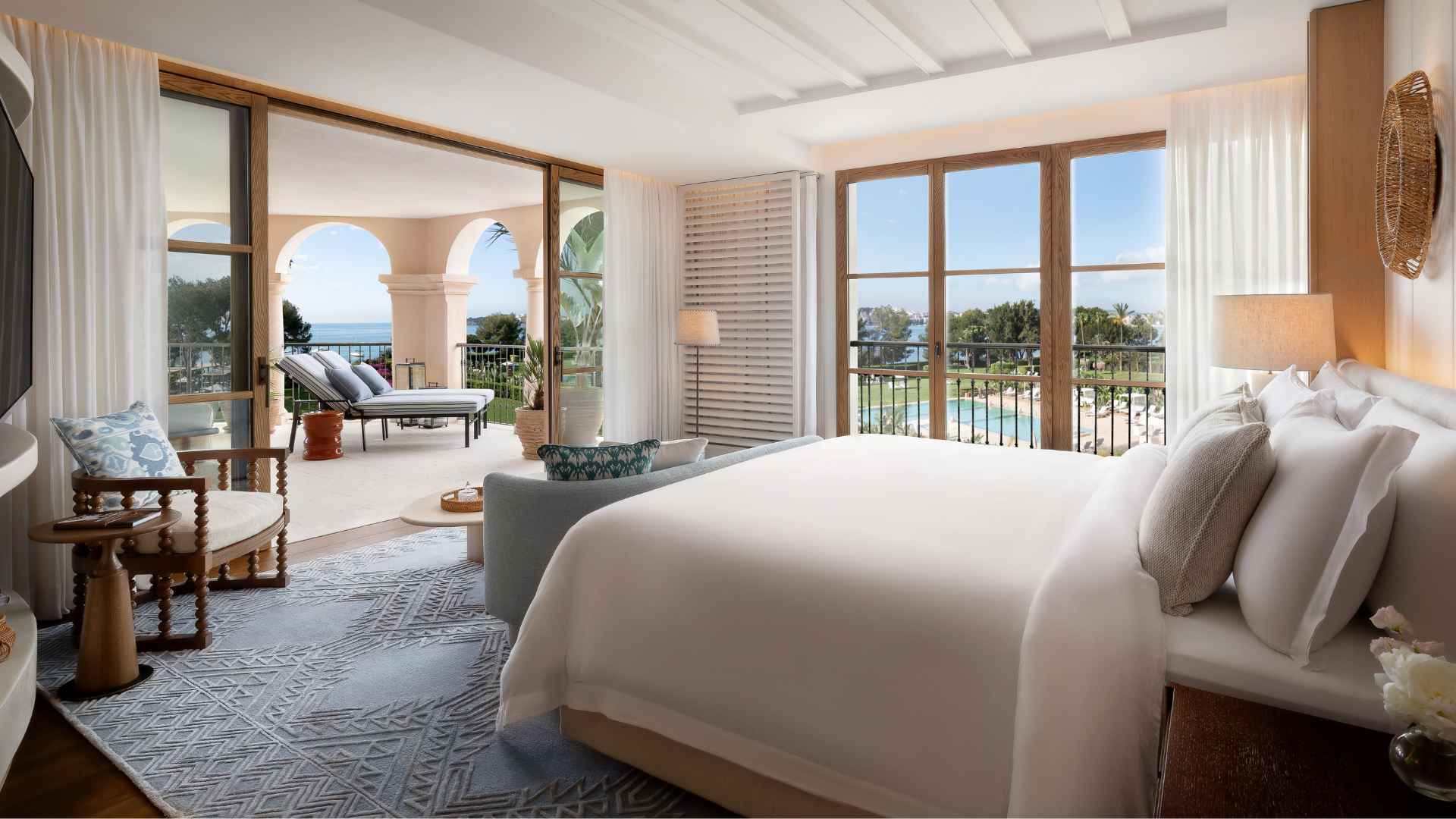 The St. Regis Mardavall Mallorca Resort Astor Suite