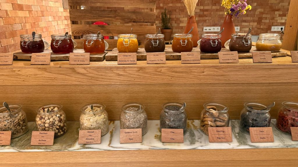 Six Senses Ibiza Beach Fruehstueck Nuesse