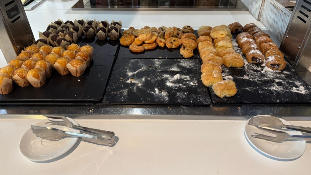 Cap Des Falco Lounge Ibiza Gebaeckauswahl