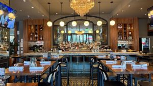 Hyatt Centric The Loop Chicago Bar