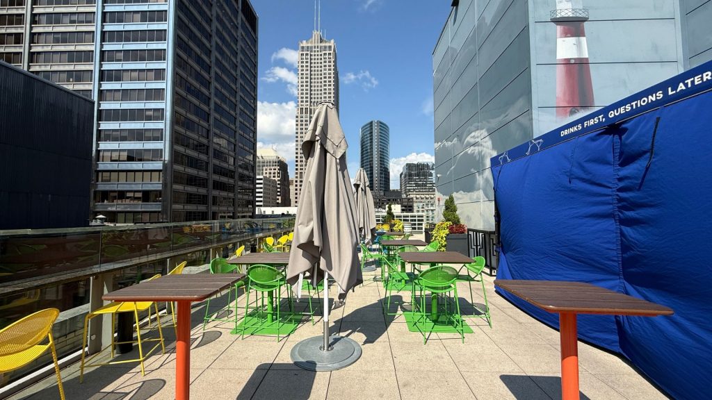 Hyatt Centric The Loop Chicago Rooftop Terasse