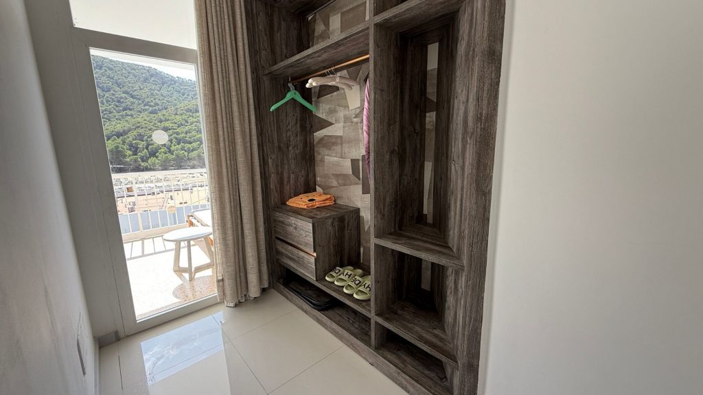 Hyde Ibiza Ankleidezimmer