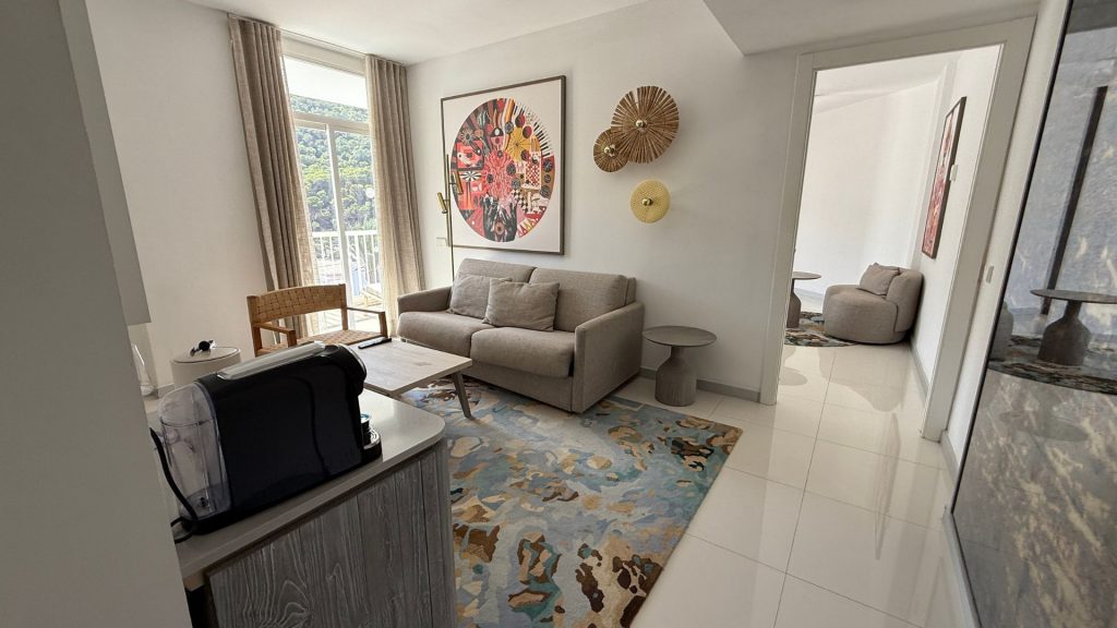 Hyde Ibiza Suite Wohnzimmer