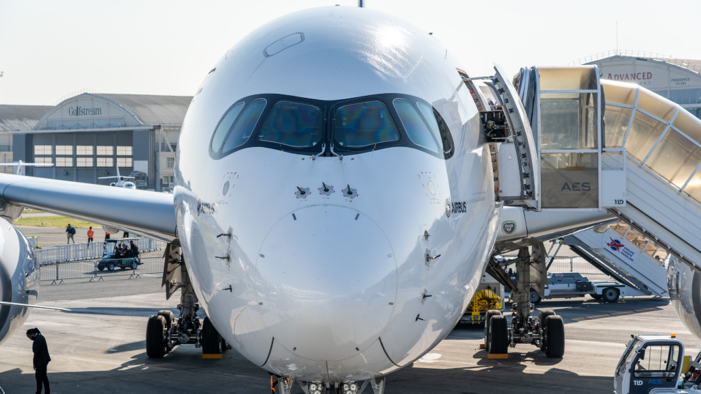 Airbus A350-900