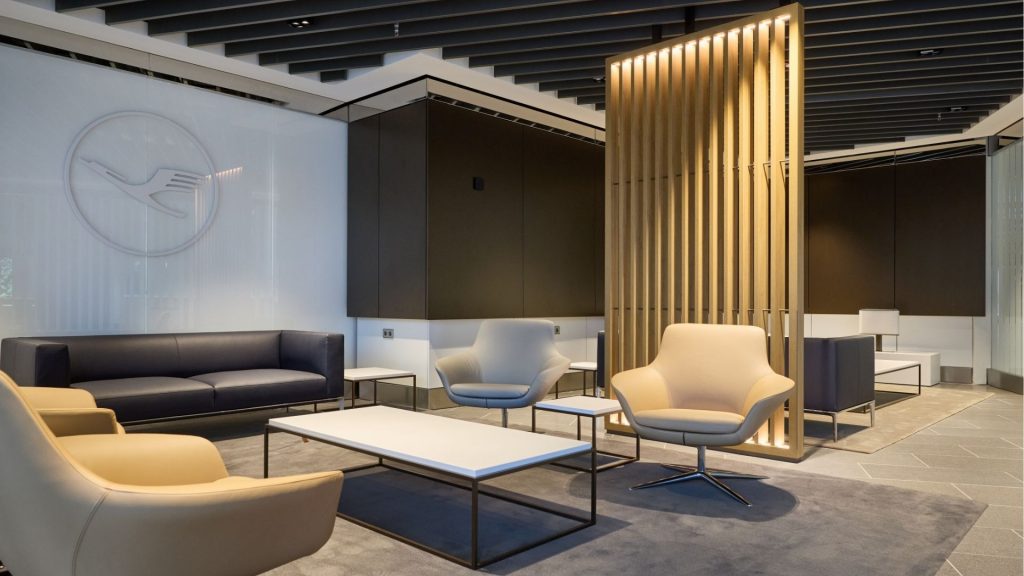 Lufthansa Premium Check In Bereich Frankfurt Aufenthalt