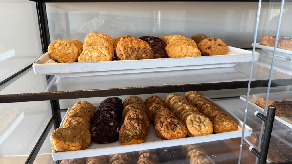 Maple Leaf Lounge Toronto Dessert Cookies