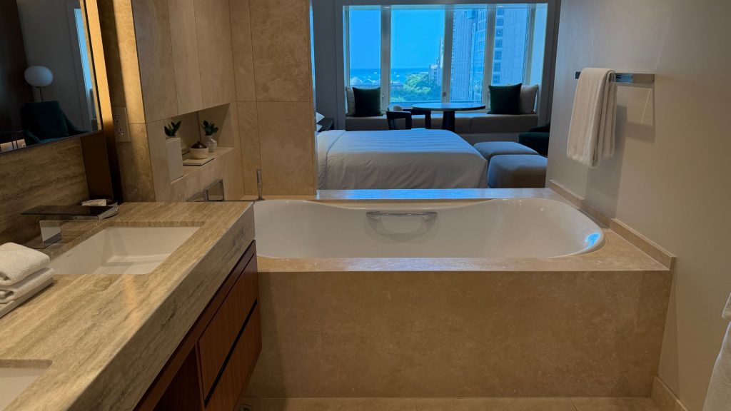 Park Hyatt Chicago Badezimmer Badewanne