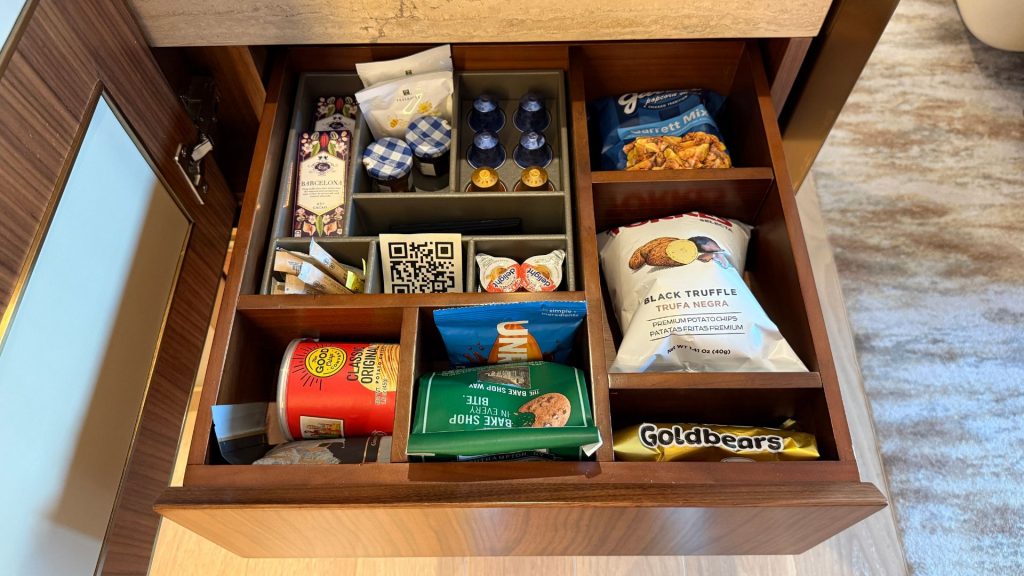 Park Hyatt Chicago Zimmer Snacks