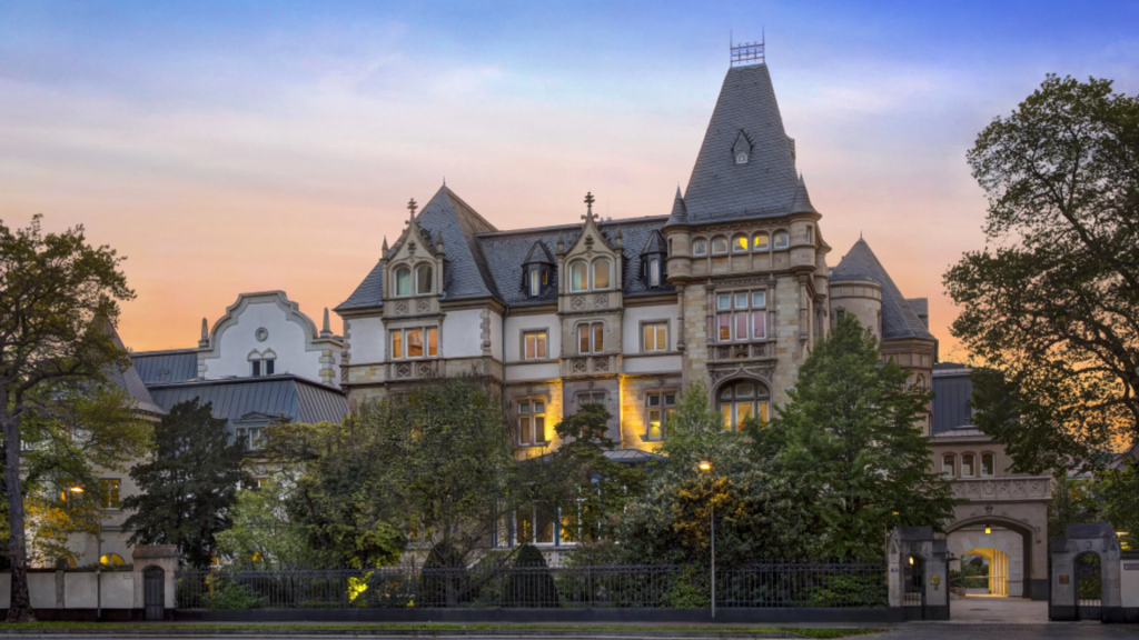 The Florentin Frankfurt Villa Speyer