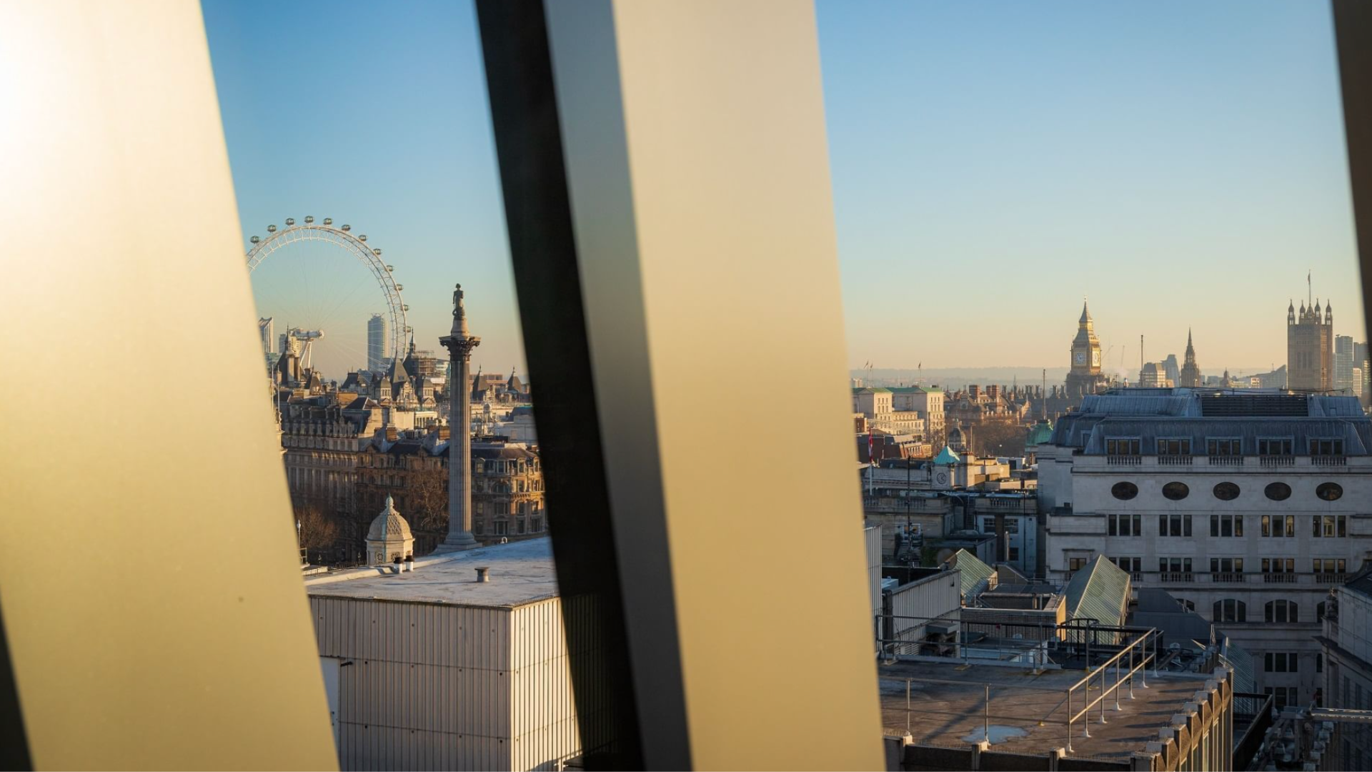 The Londoner 8 At The Londoner Bar