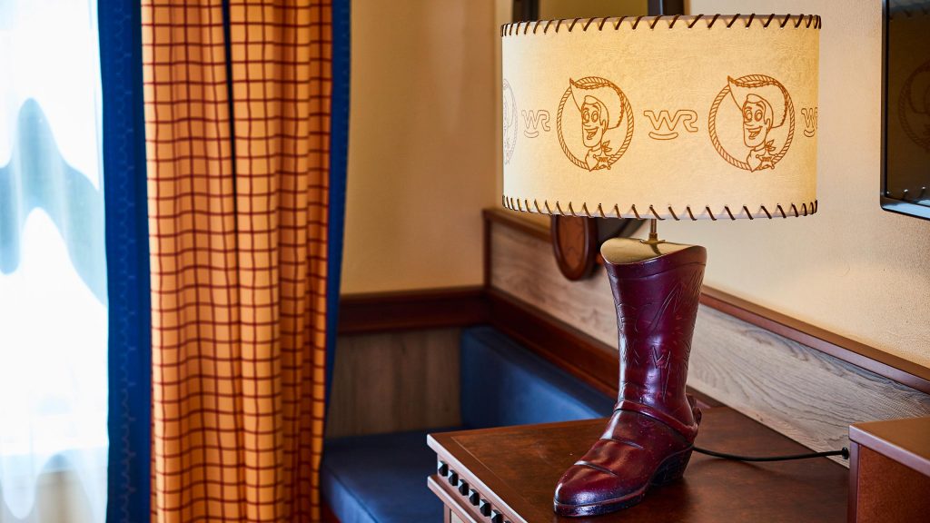 N024322 2030jul30 World Hotel Cheyenne Toys Stoty Beedroom 16 9 Tcm794 278854p1fwebp Imwidth3840