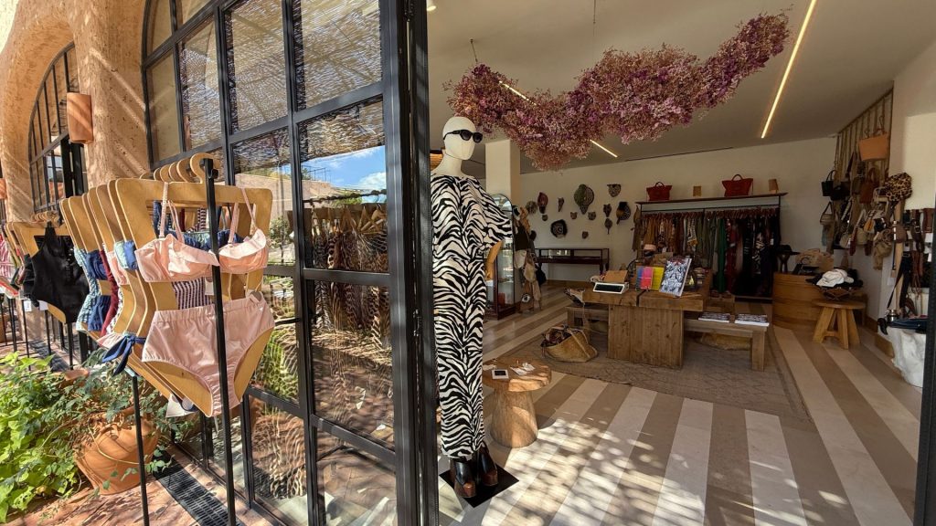 Six Senses Ibiza Shop Kleidung