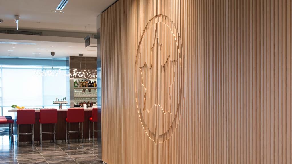 Vancouver Maple Leaf Lounge