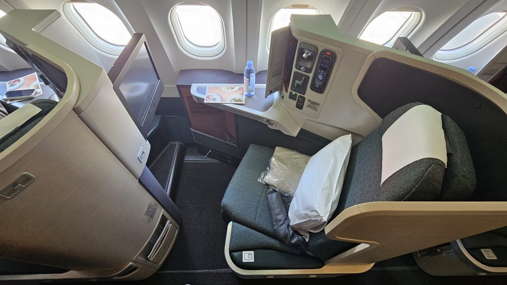 Cathay Pacific A330 Hongkong Bangkok 2