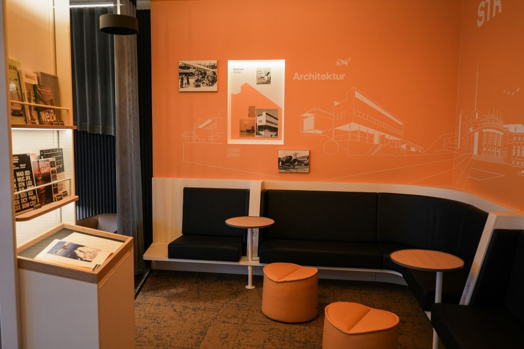 Lufthansa Senator Und Business Lounge Stuttgart Design