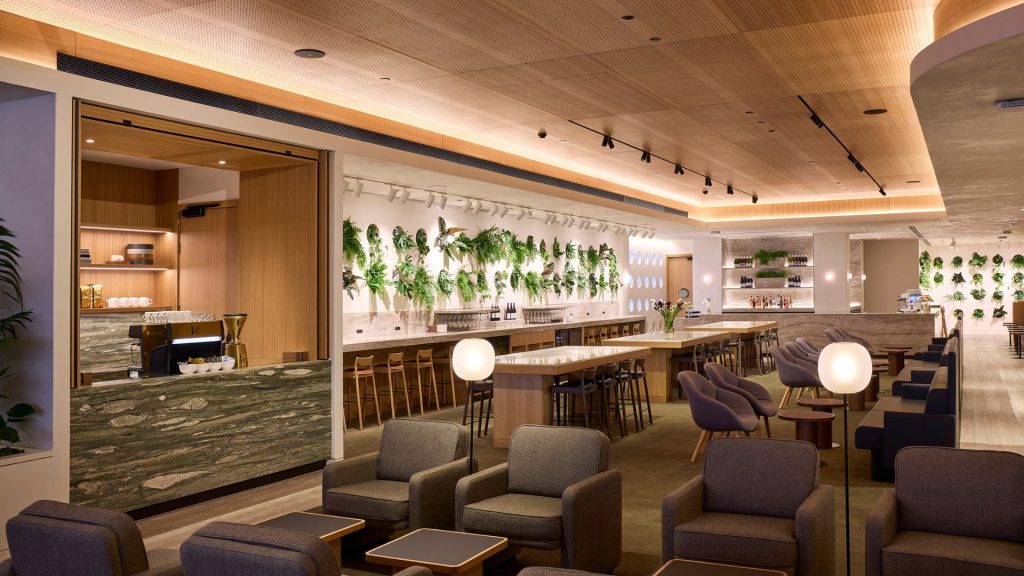 Qantas Auckland International Lounge