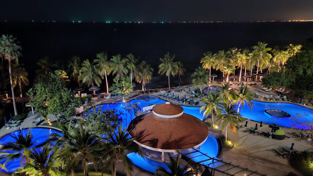 Royal Wing Suites Spa Pattaya 1