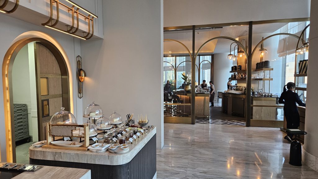 Waldorf Astoria Bangkok 8