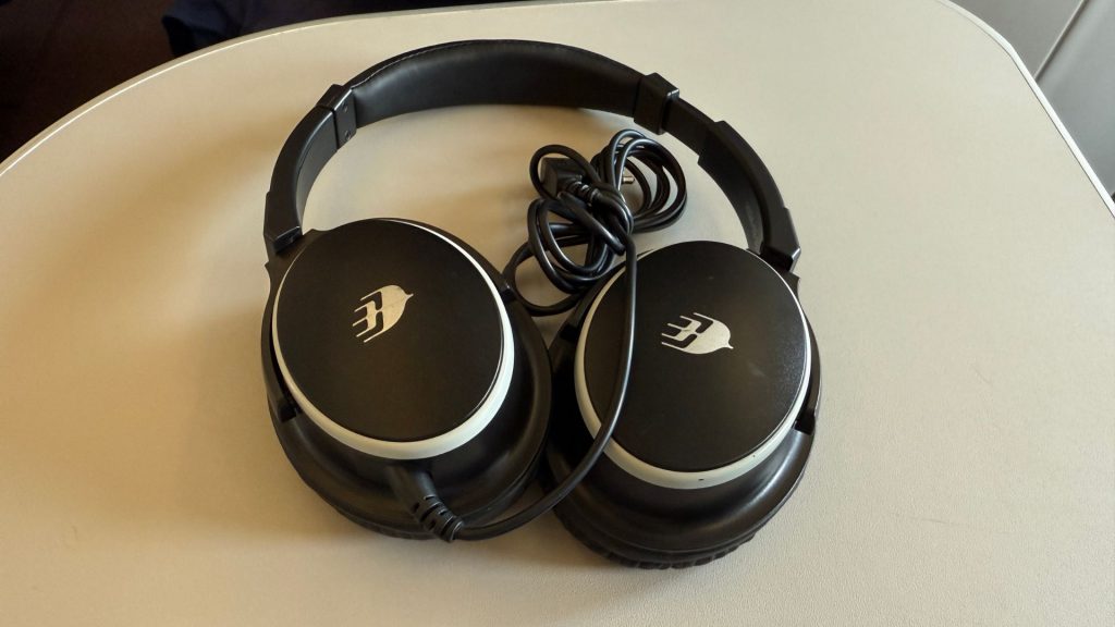 Malaysia Airlines Business Class Airbus A330-300 - Kopfhörer