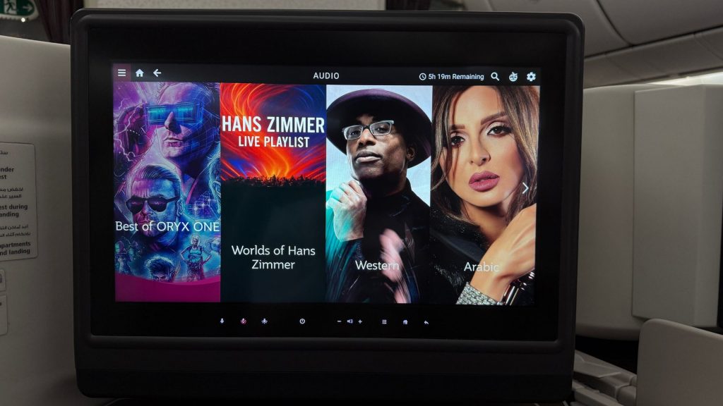 Qatar Airways Business Class Boeing 787 8 Audioauswahl