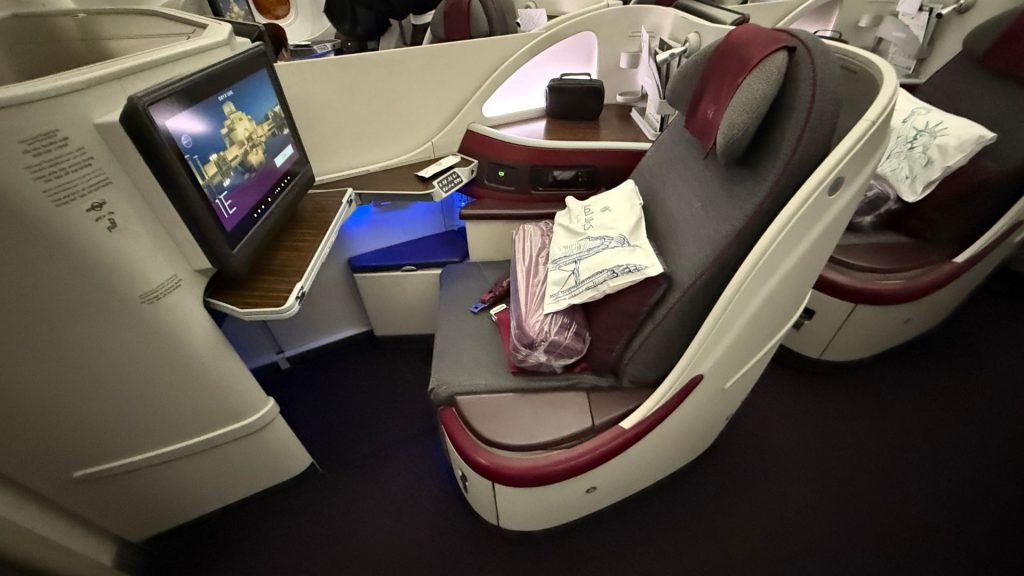 Qatar Airways Business Class Boeing 787 8 Sitz Ohne Tür 2