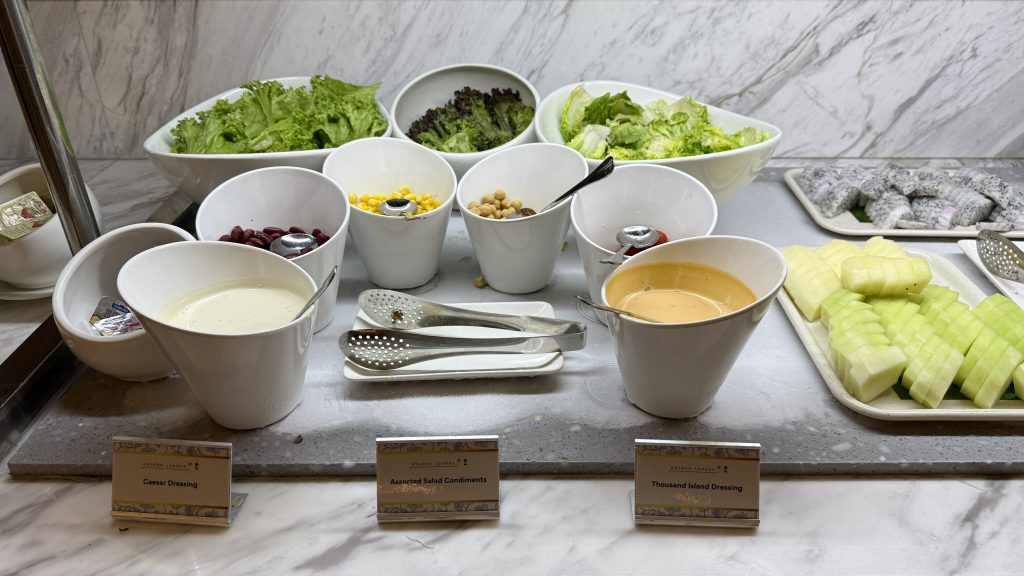 Malaysia Airlines Golden Lounge Domestic Kuala Lumpur Buffet