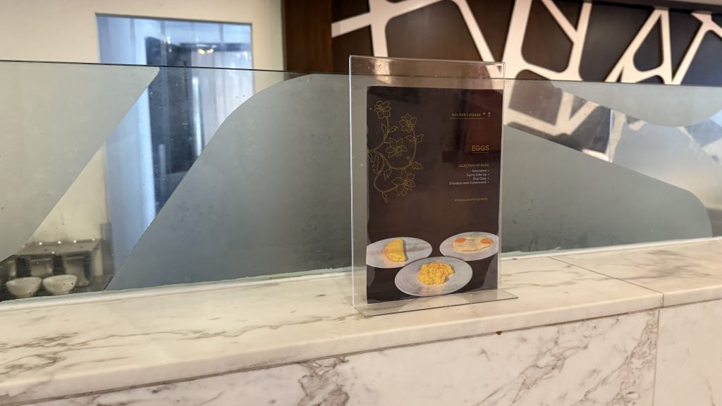 Malaysia Airlines Golden lounge Kuala Lumpur Buffet